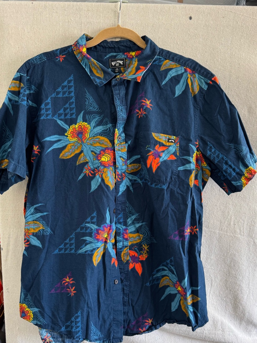 Billabong Navy Tropical Floral Short-Sleeve Button-Down